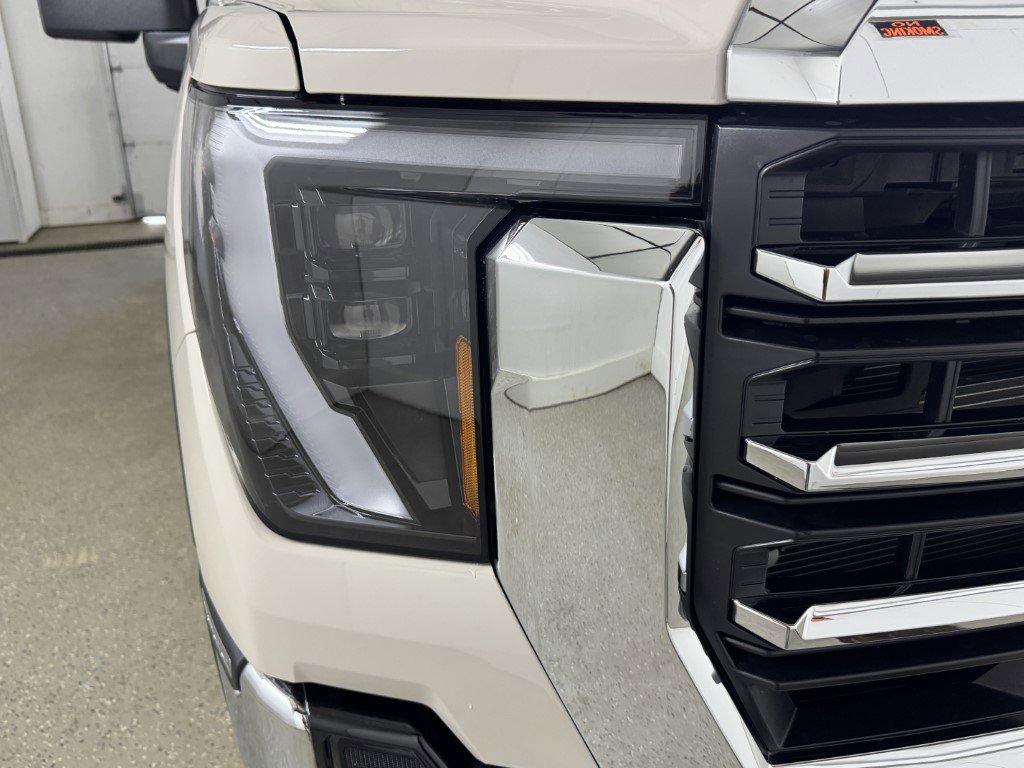 New 2026 GMC Sierra 2500 SLE image 14