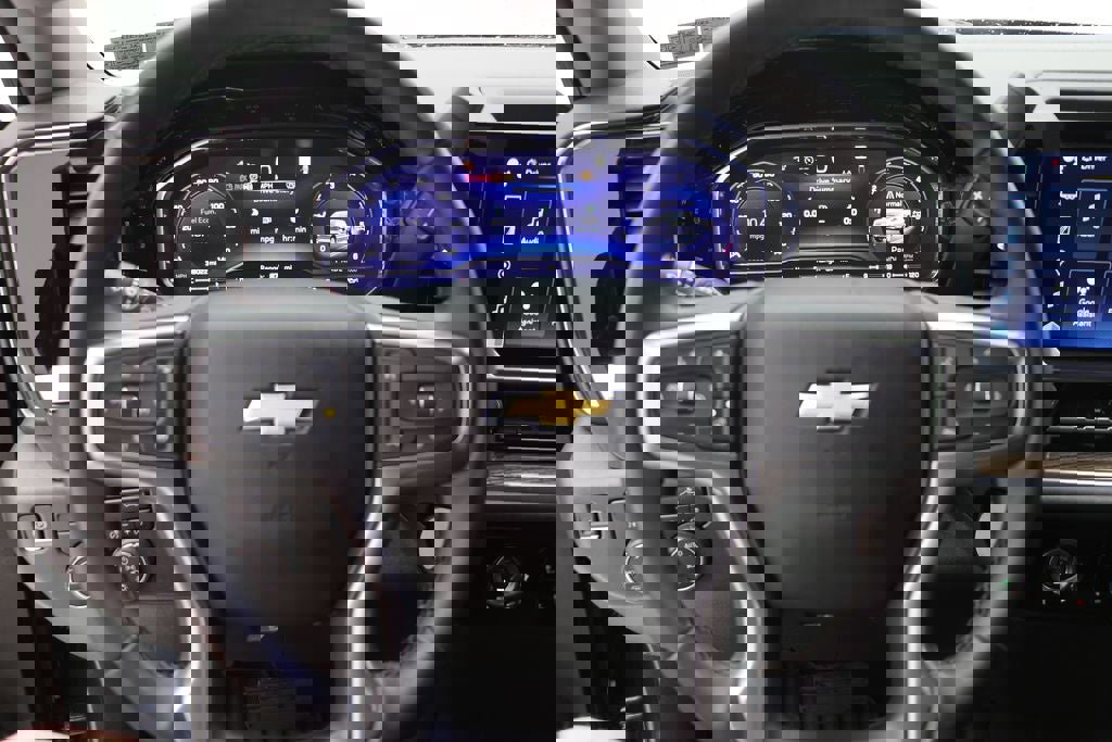 Used 2023 Chevrolet Silverado 1500 LT image 18