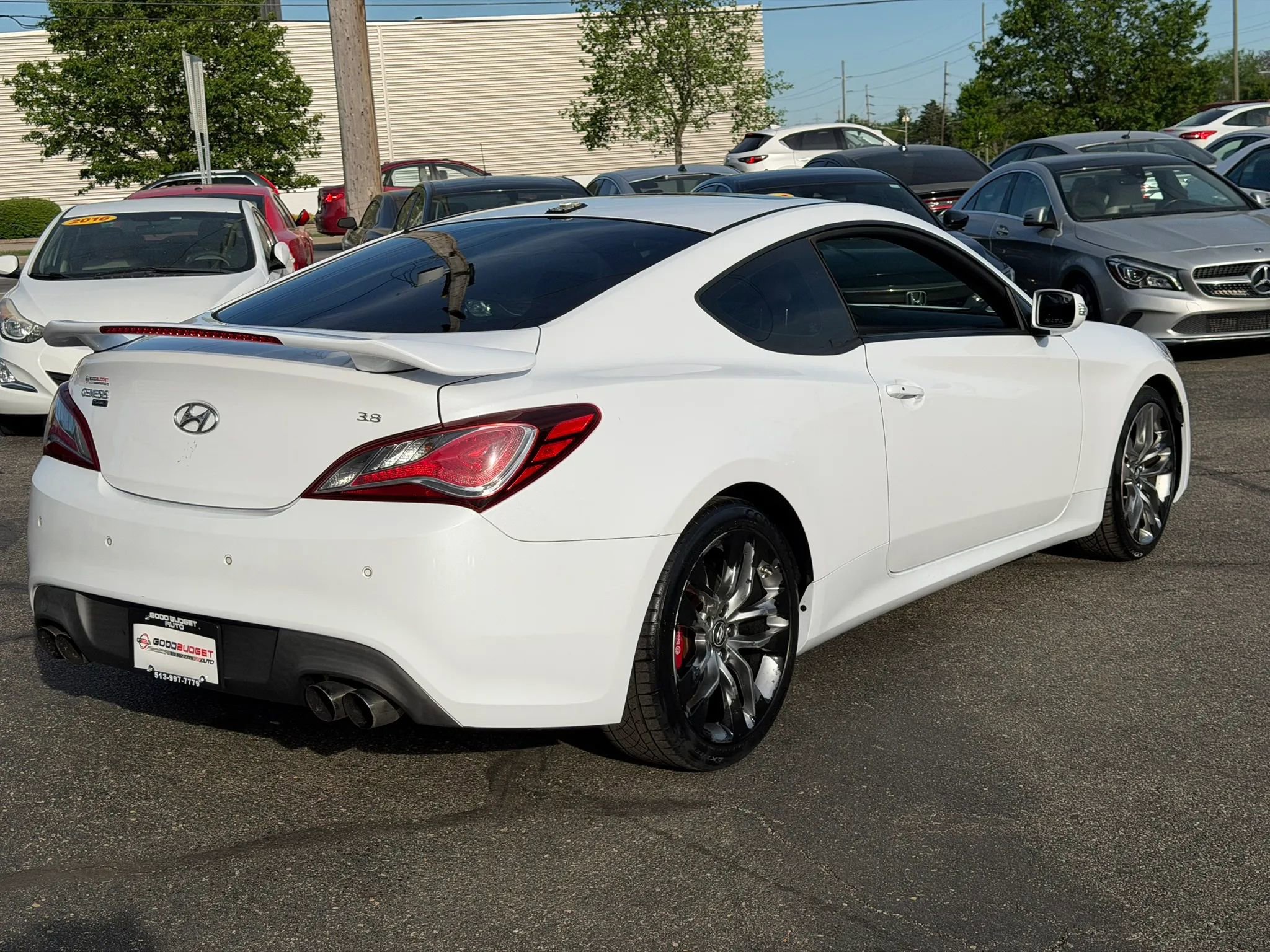 Used 2015 Hyundai Genesis 3.8 RWD image 7