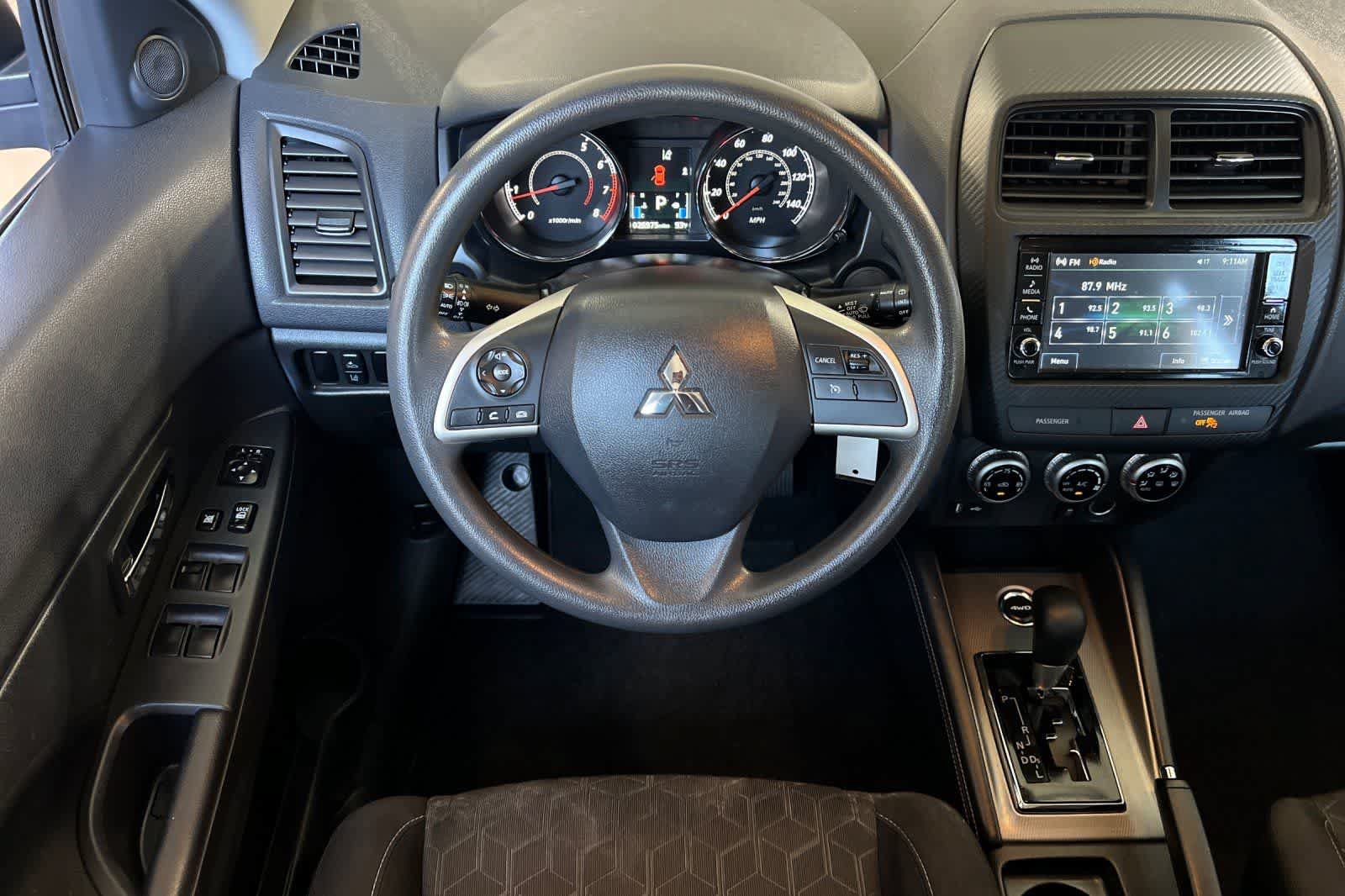 Used 2024 Mitsubishi Outlander Sport ES AWD/4WD image 15