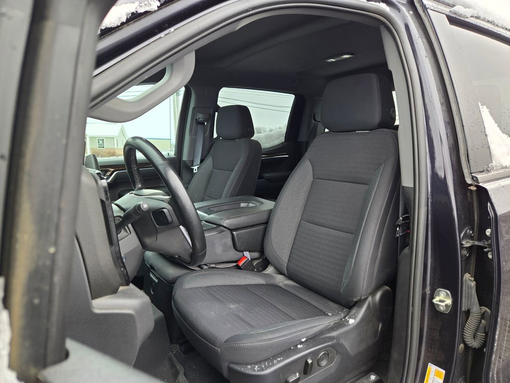 Used 2023 GMC Sierra 1500 Elevation w/ LPO, Elevation Black Package image 11