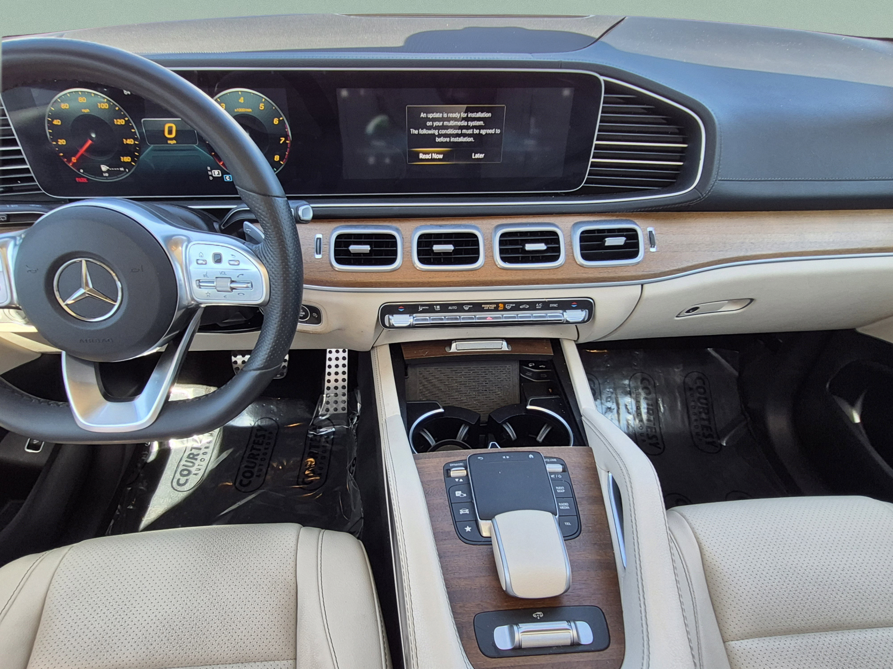 Used 2023 Mercedes-Benz GLS 450 4MATIC w/ AMG Line Exterior image 13
