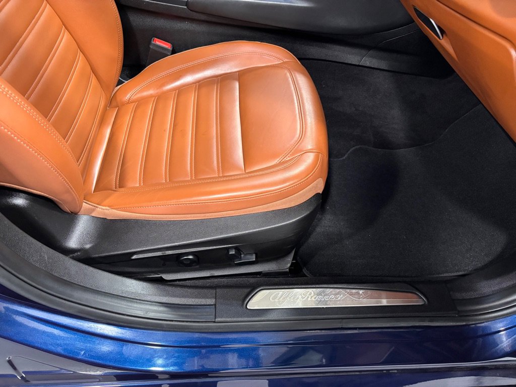 Used 2017 Alfa Romeo Giulia Ti w/ Lusso Package image 18