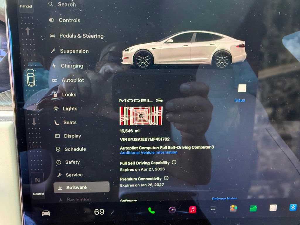 Used 2021 Tesla Model S Plaid image 9