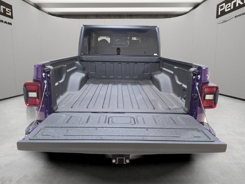 New 2026 Jeep Gladiator Sport AWD/4WD image 10