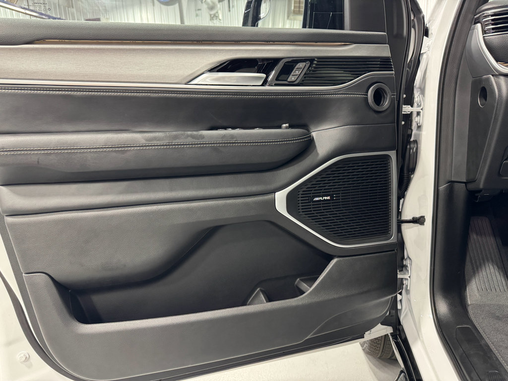 New 2025 Jeep Wagoneer Series II w/ Premium Group I image 24