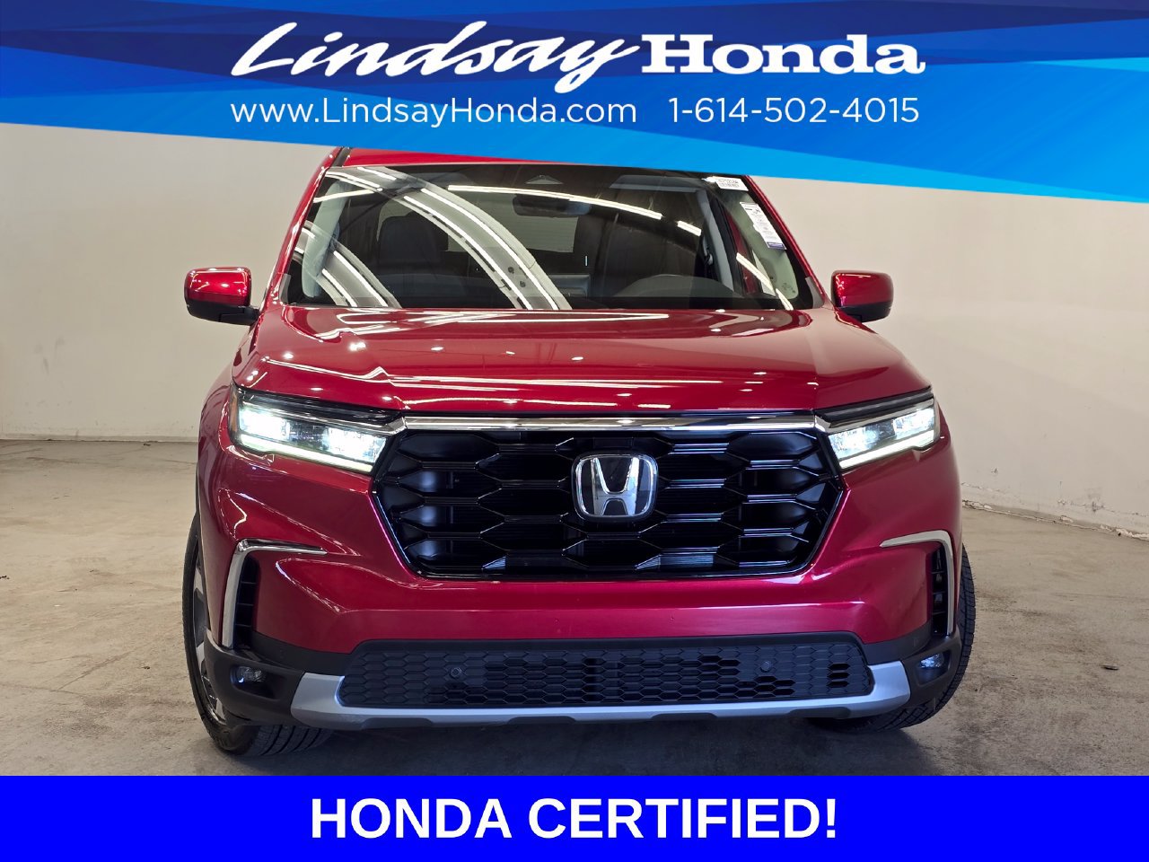 Used 2023 Honda Pilot Touring image 2