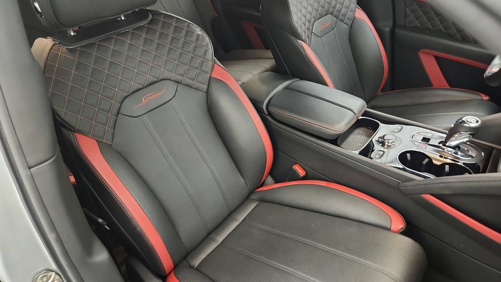 Used 2021 Bentley Bentayga Speed AWD/4WD image 34