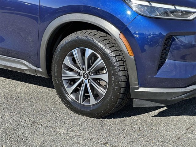 Used 2023 INFINITI QX60 Pure image 9