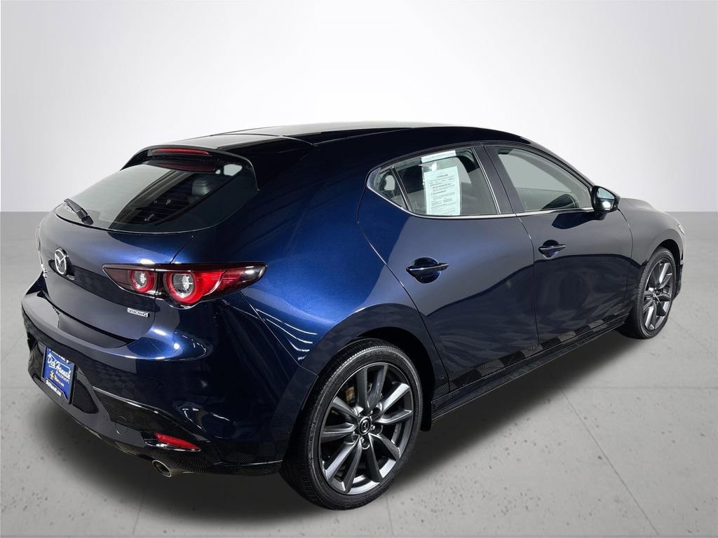 Used 2022 MAZDA MAZDA3 s image 6