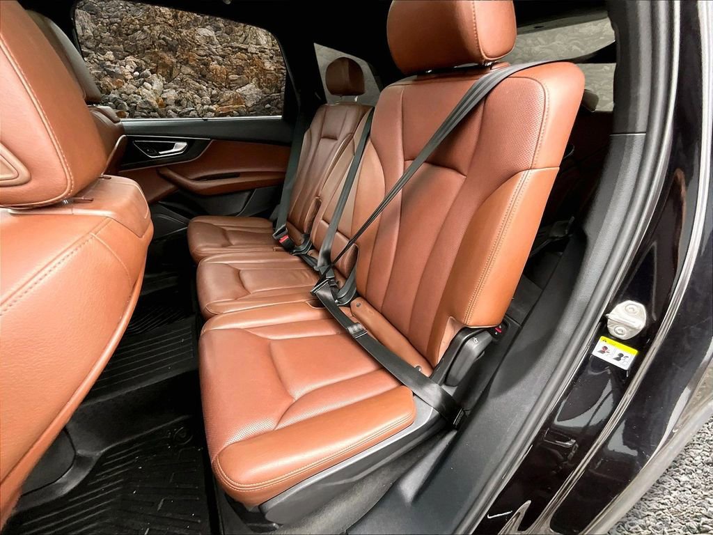 Used 2018 Audi Q7 3.0T Prestige w/ Prestige Package image 23