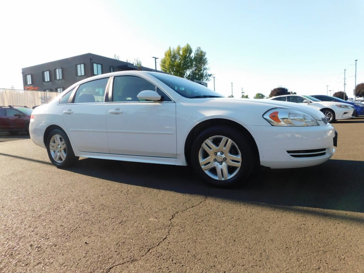 Used 2014 Chevrolet Impala LT w/ LT Sunroof Package