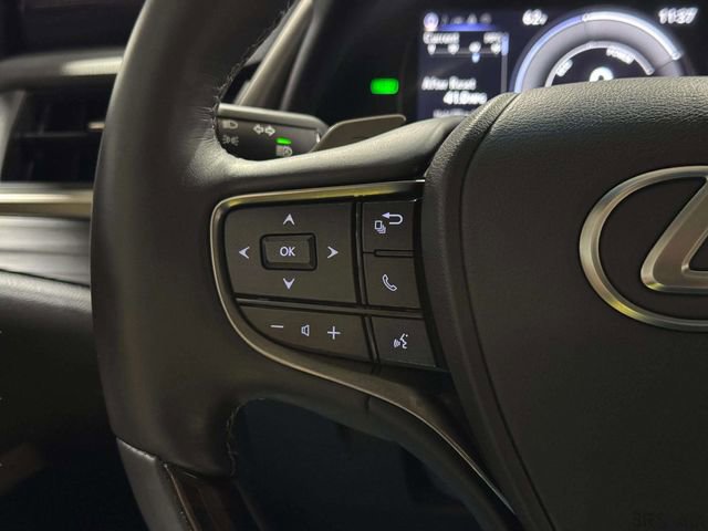 Certified 2021 Lexus ES 300h w/ Premium Package FWD image 17