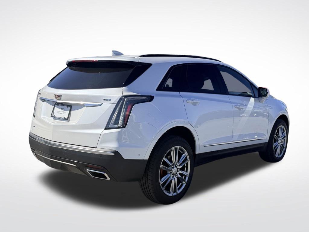 New 2026 Cadillac XT5 Sportv w/ LPO, Floor Liner Package AWD/4WD image 6