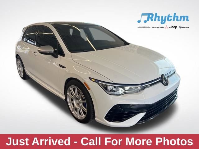 Used 2023 Volkswagen Golf R image 1
