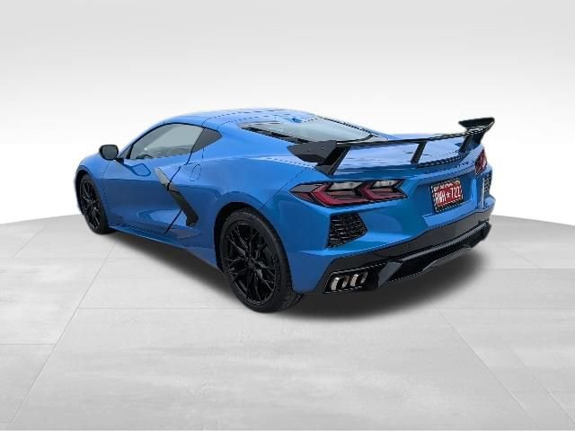 Used 2025 Chevrolet Corvette Stingray Coupe w/ 1LT RWD image 5