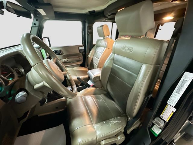 Used 2010 Jeep Wrangler Unlimited Rubicon w/ Dual Top Group image 20