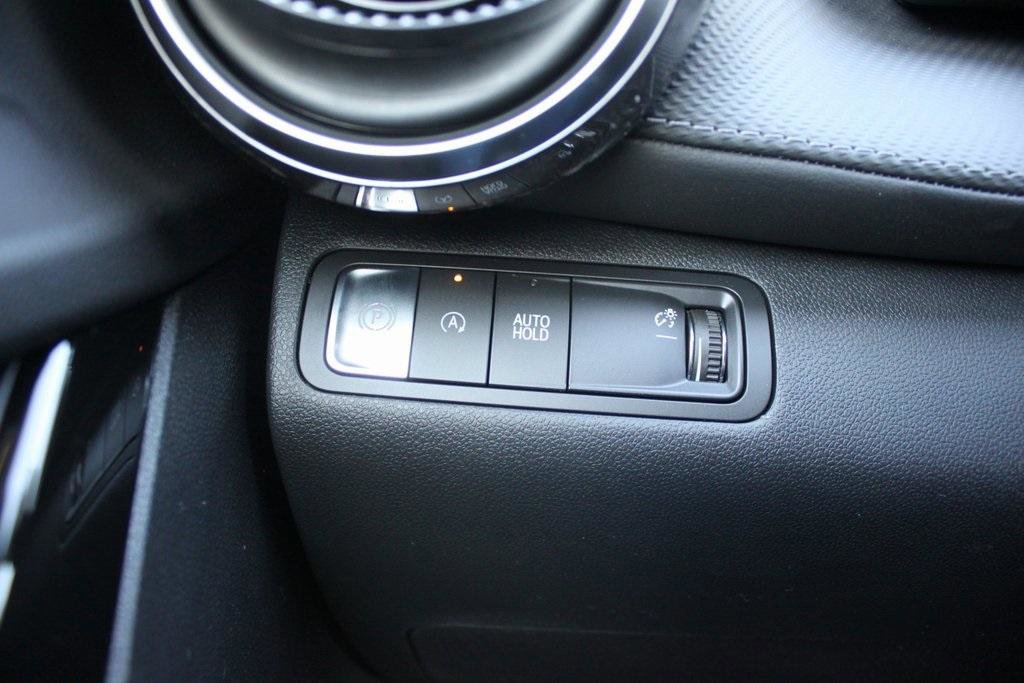 New 2026 Chevrolet Equinox LT w/ Convenience Package II image 12