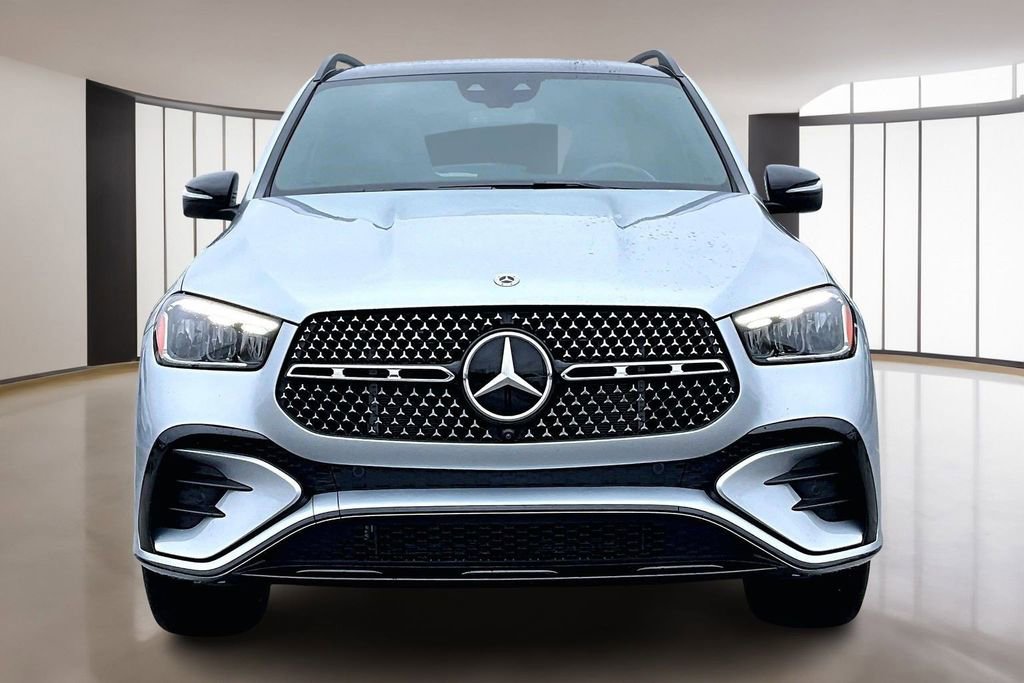 Certified 2025 Mercedes-Benz GLE 450e 4MATIC image 3