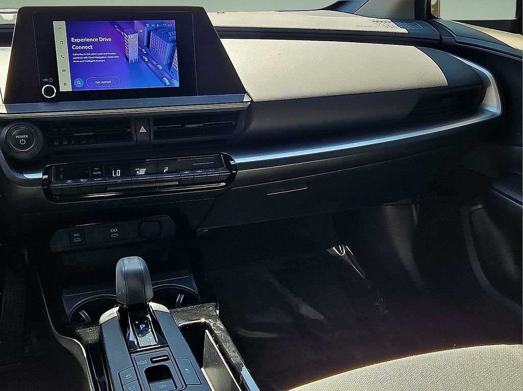 Used 2023 Toyota Prius LE image 13