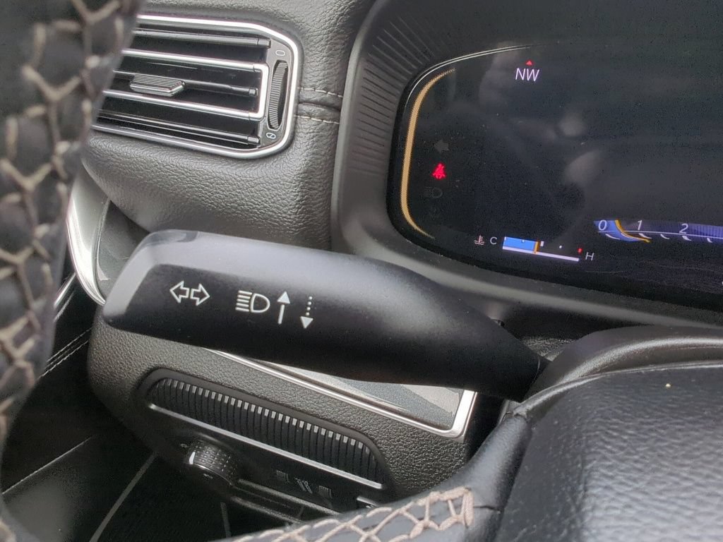 Used 2022 Jeep Wagoneer Series I w/ Premium Group I AWD/4WD image 34