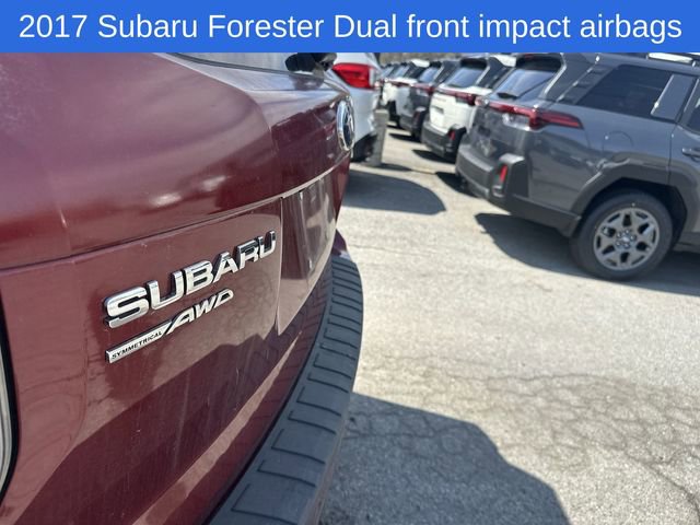 Used 2017 Subaru Forester 2.5i Touring AWD/4WD image 21