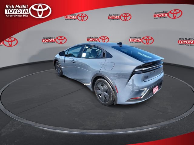 New 2026 Toyota Prius Plug-In Hybrid image 6