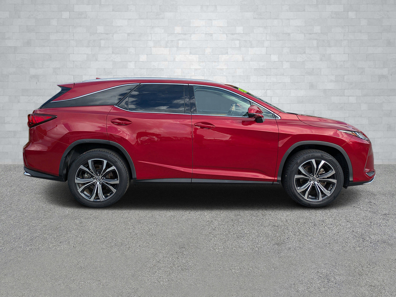 Used 2021 Lexus RX 350L RX 350L w/ Premium Package image 4