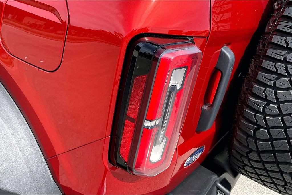 Used 2023 Ford Bronco Wildtrak AWD/4WD image 28