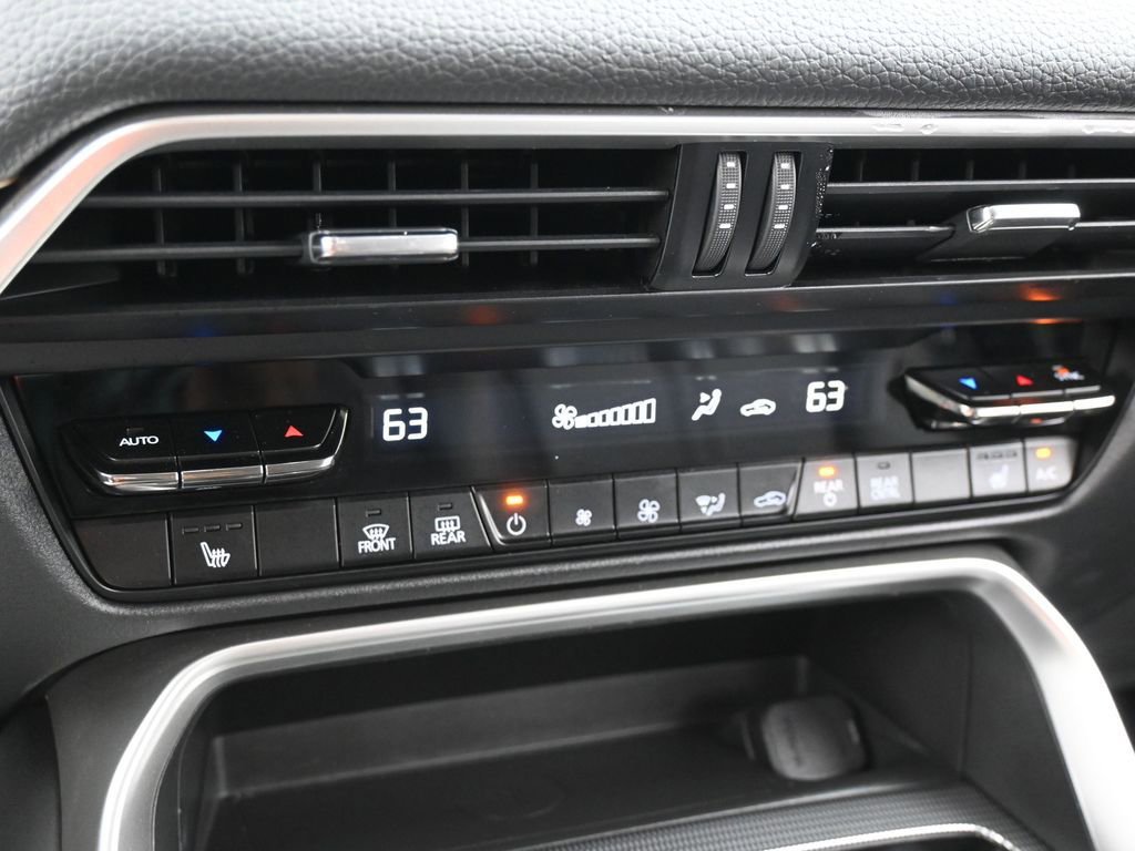 Used 2025 MAZDA CX-90 Plug-In Hybrid w/ Preferred image 18