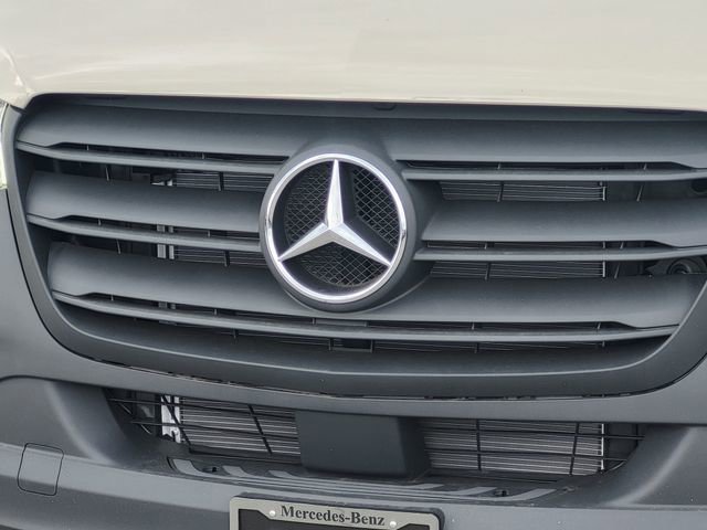 New 2025 Mercedes-Benz Sprinter 2500 image 31