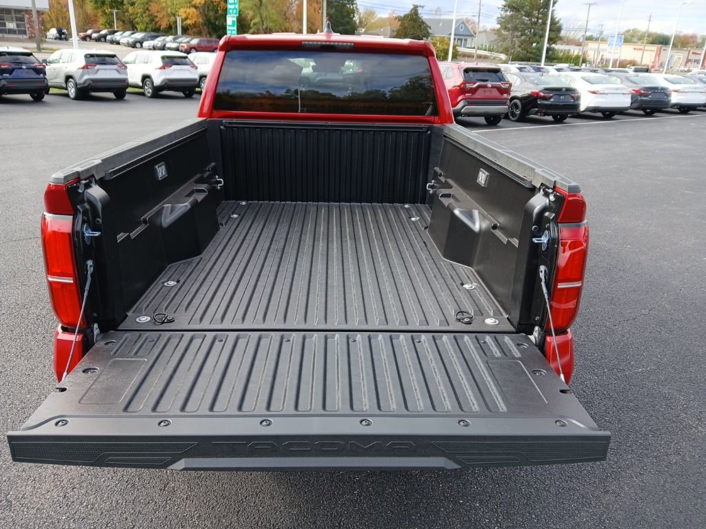 New 2025 Toyota Tacoma TRD Off-Road image 9