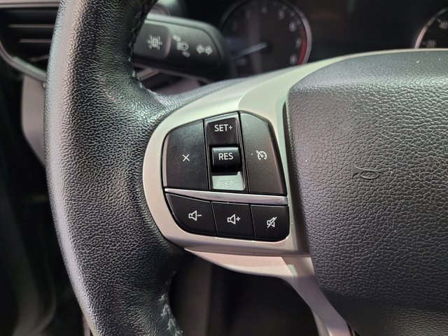 Used 2022 Ford Explorer XLT image 27