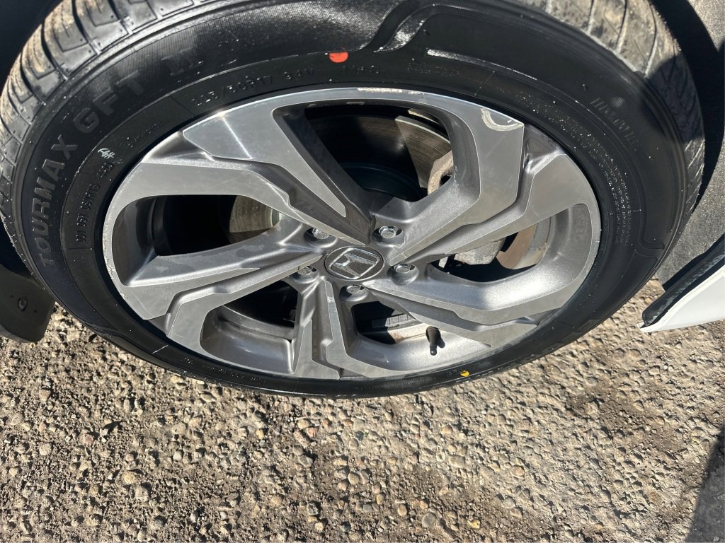 Used 2018 Honda Accord EX image 17