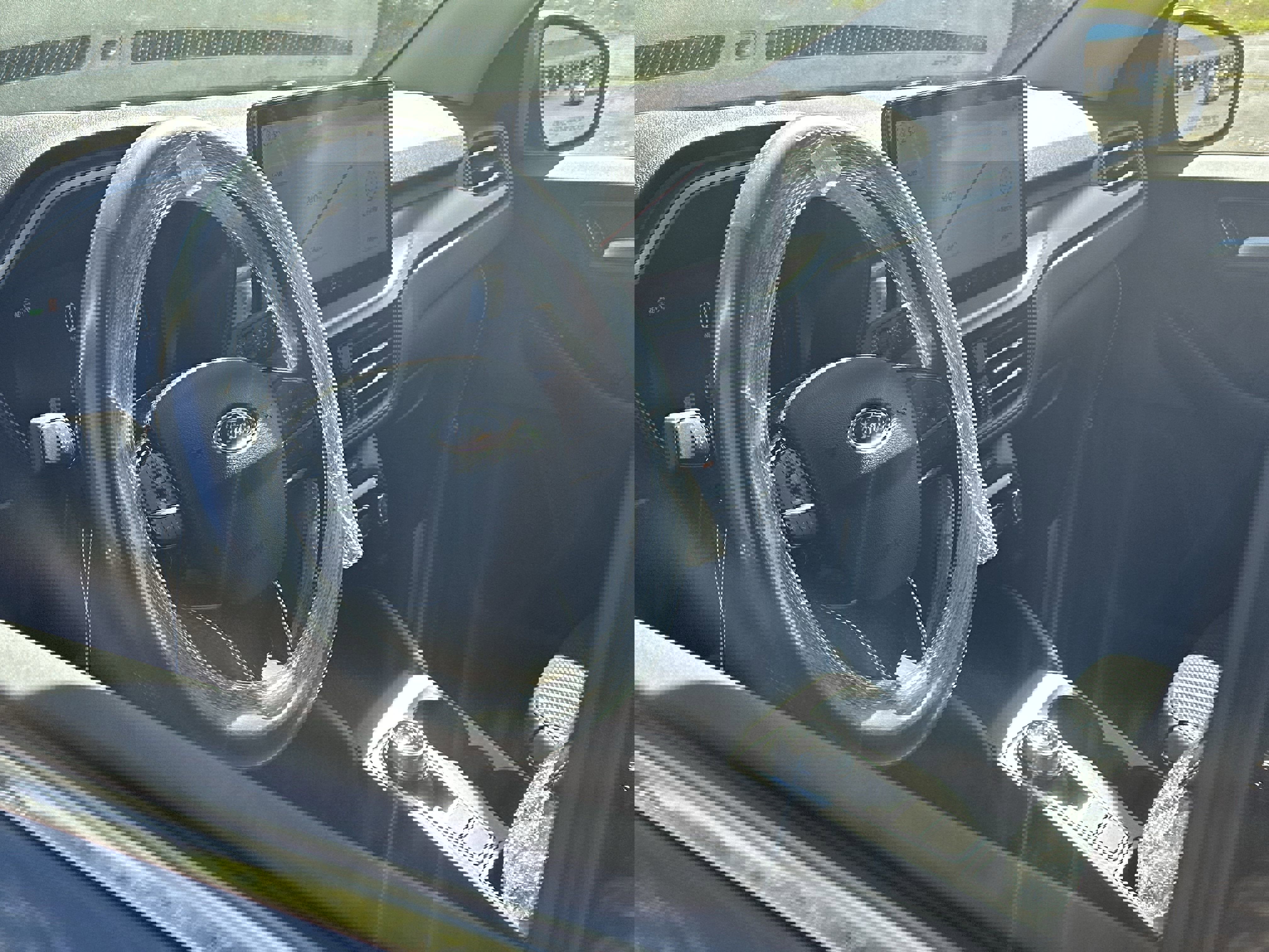 New 2025 Ford Escape SE image 15