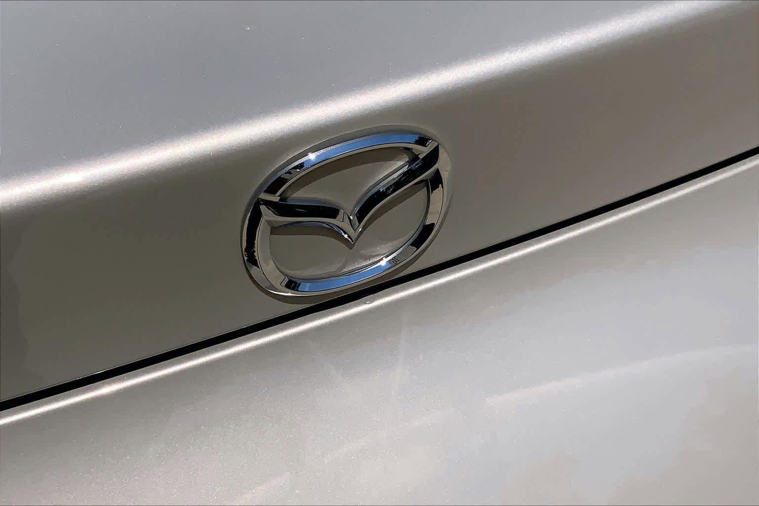 Used 2023 MAZDA MX-5 Miata Grand Touring w/ Weather Package RWD image 9