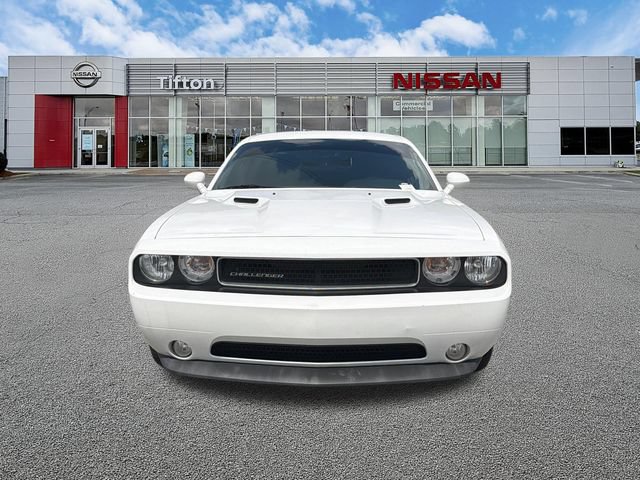 Used 2013 Dodge Challenger SXT Plus RWD image 2