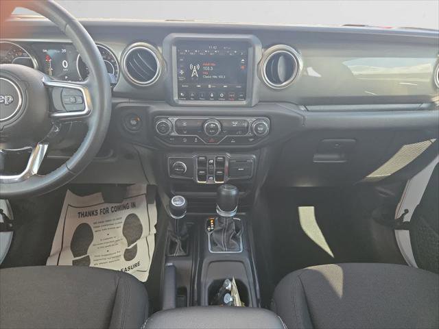 Certified 2023 Jeep Gladiator Overland AWD/4WD image 11