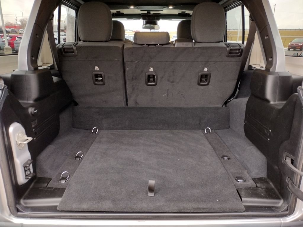 Used 2024 Jeep Wrangler Unlimited w/ Convenience Group image 10