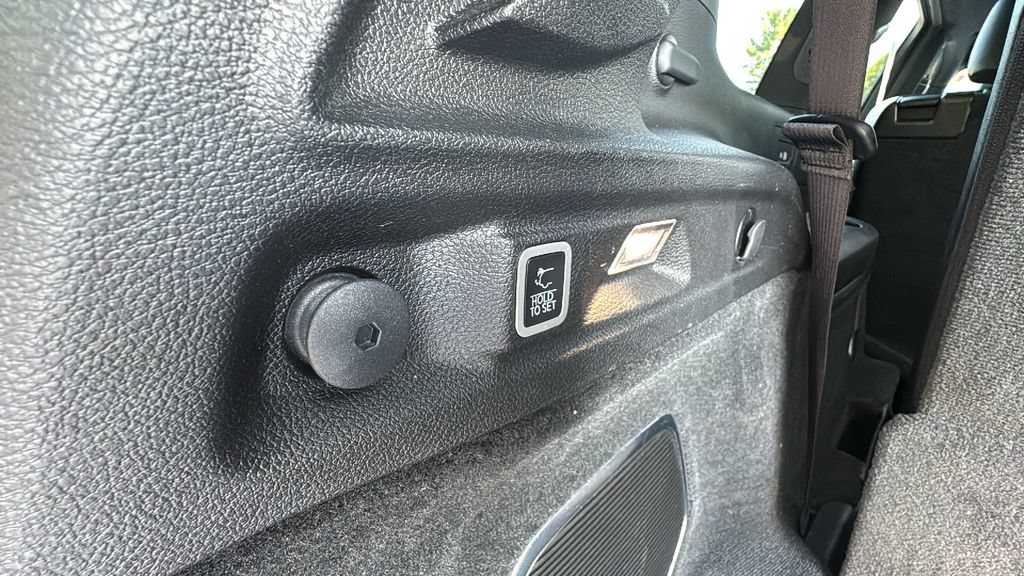 Used 2023 Jeep Grand Cherokee L Overland AWD/4WD image 29