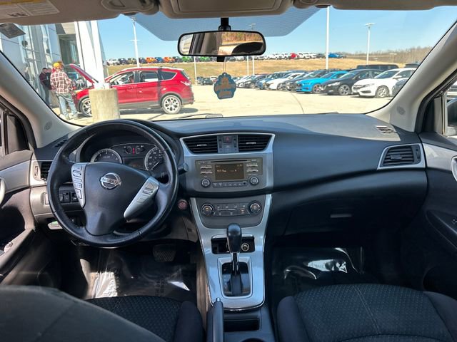Used 2013 Nissan Sentra SR w/ Driver Pkg image 10