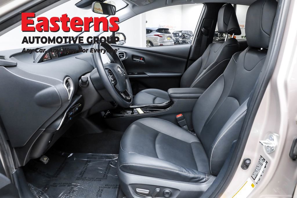 Used 2020 Toyota Prius Prime XLE image 15
