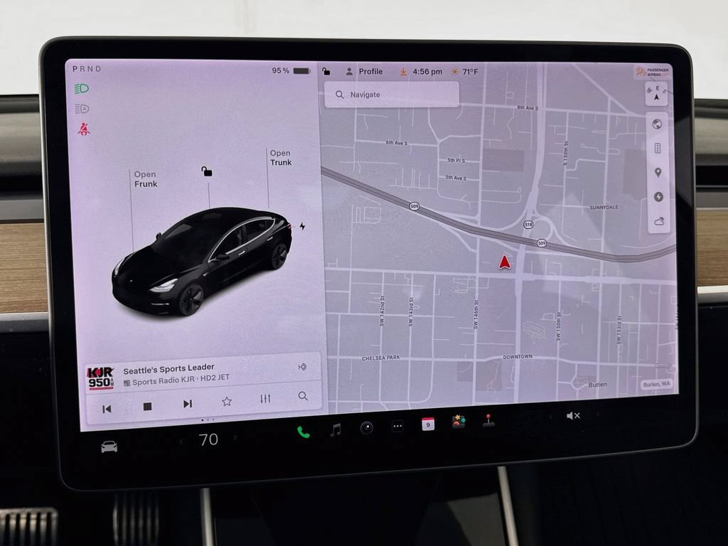 Used 2018 Tesla Model 3 Mid Range RWD image 13