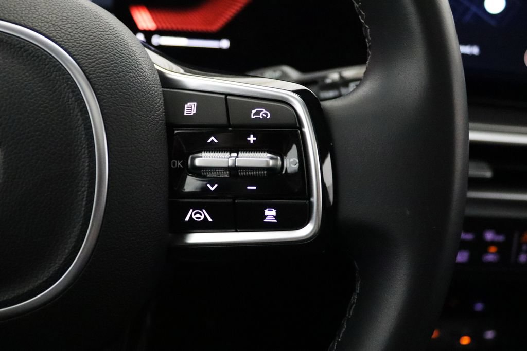 Used 2024 Kia Sorento S w/ Panoramic Sunroof Package FWD image 17