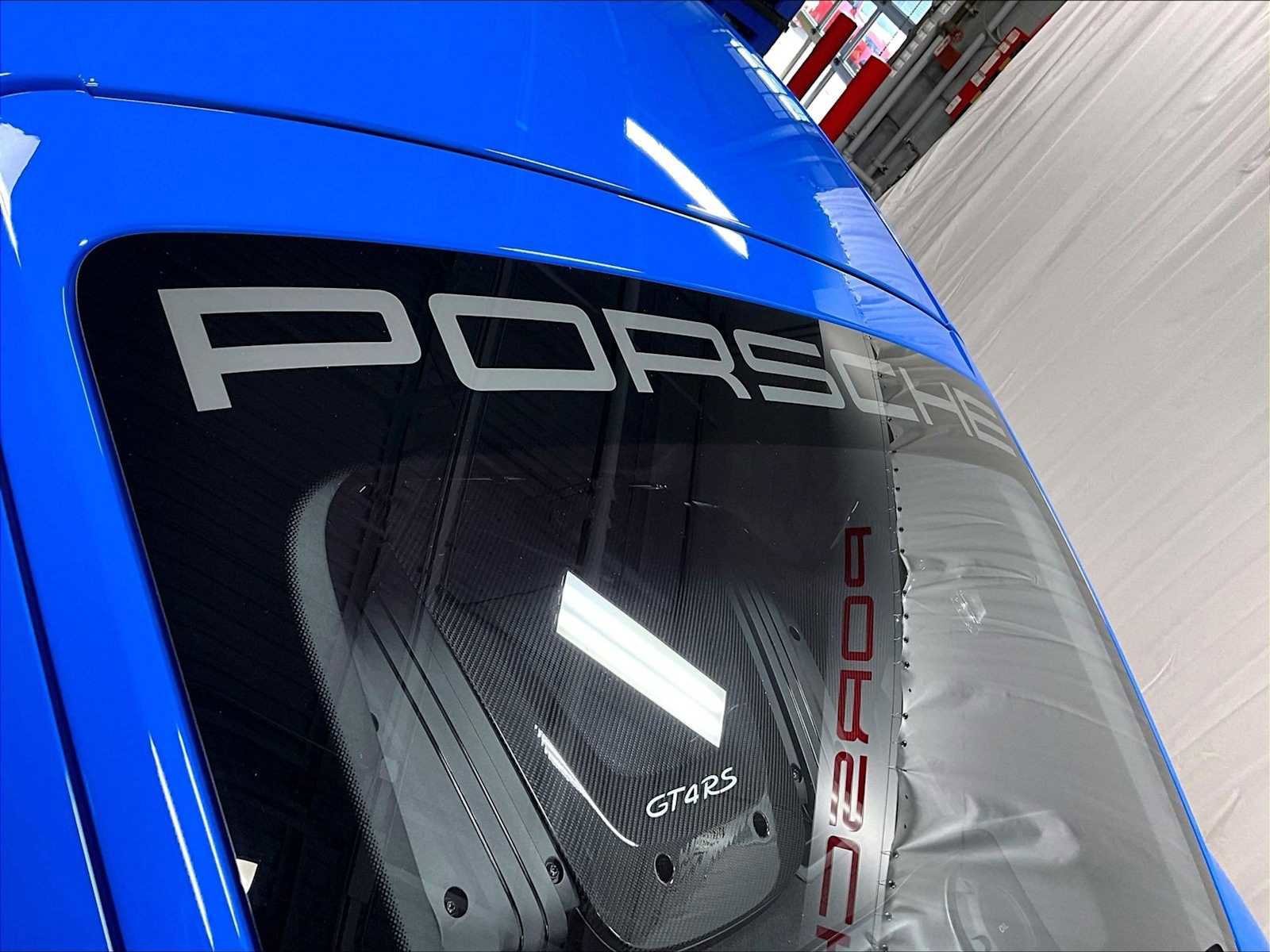 Used 2024 Porsche 718 Cayman GT4 RS RWD image 40