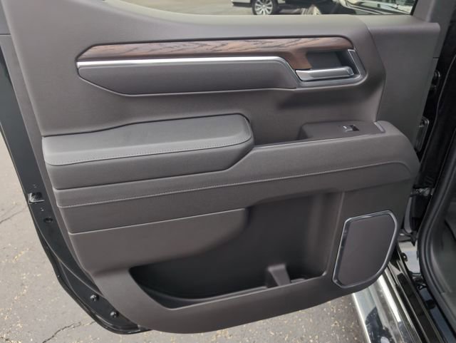 New 2026 GMC Sierra 1500 SLT w/ SLT Premium Plus Package image 12