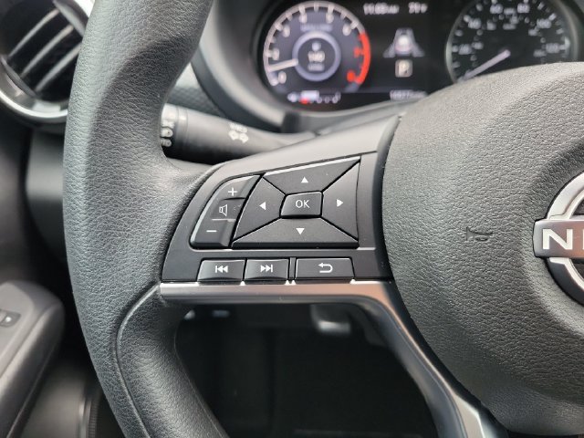 Certified 2024 Nissan Kicks SV FWD image 24