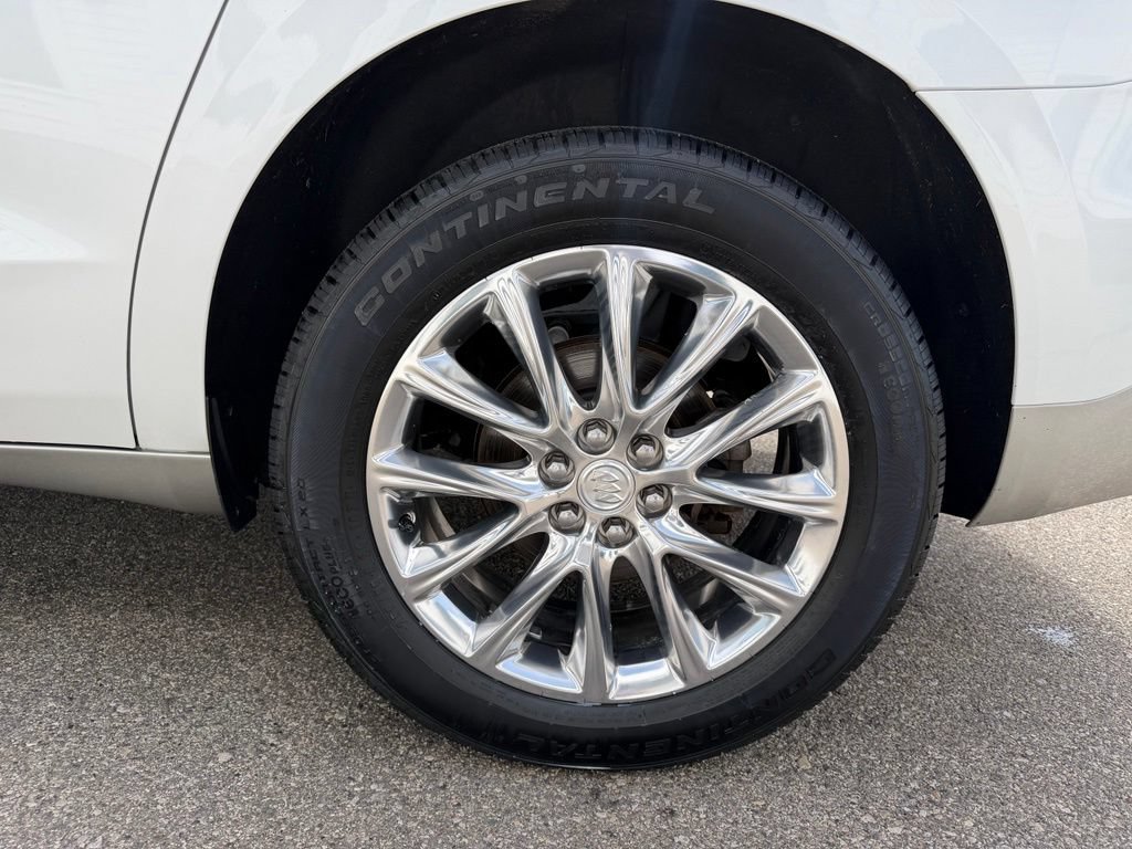Certified 2021 Buick Enclave Essence w/ Sound and Sites Package AWD/4WD image 11