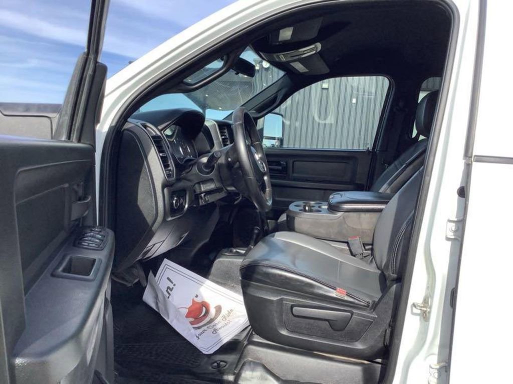 Used 2024 RAM 2500 Tradesman w/ Snow Chief Group AWD/4WD image 6