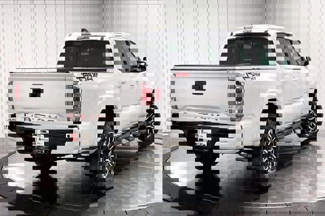 Certified 2022 Toyota Tacoma TRD Sport w/ Technology Package image 14